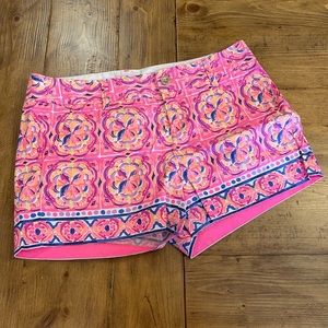 Lilly Pulitzer • 5" Callahan Short • Size 8 • EUC